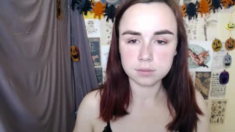 veryveryvery_shy online show from October 16, 2025, 5:58 pm