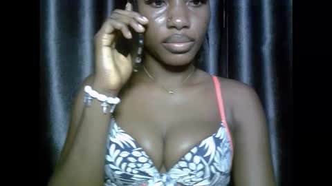 verywetpussy  online show from November 18, 2025, 10:25 pm