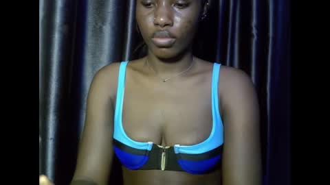 verywetpussy  online show from November 21, 2025, 4:33 am