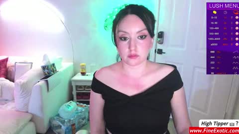 Snapshot of vesafine chatting on December 19, 2024, 5:07 am vesafine online show from December 19, 2024, 5:07 am