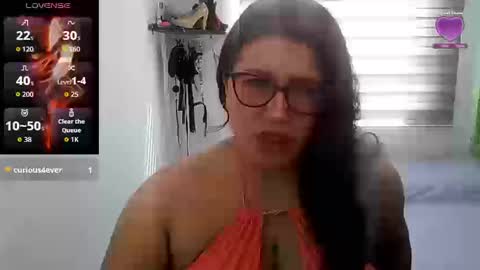 Snapshot of vesper_vixen chatting on September 17, 2025, 2:19 pm Vesper Vixen online show from September 17, 2025, 2:19 pm
