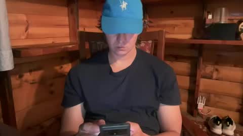 Snapshot of vexelgain chatting on October 4, 2025, 2:53 am HendasWerout online show from October 4, 2025, 2:53 am