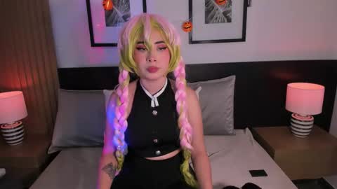 Snapshot of vi_anaya chatting on October 29, 2025, 11:34 am Anaya online show from October 29, 2025, 11:34 am