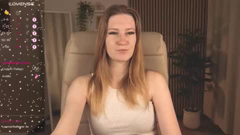 Snapshot of viamltdreamer chatting on October 9, 2025, 2:20 am viamltdreamer online show from October 9, 2025, 2:20 am