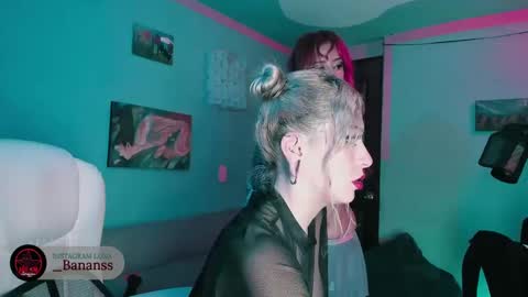 Sophie and Stan  online show from October 2, 2025, 3:46 am