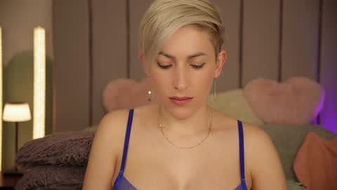 Snapshot of vickysecret96 chatting on February 2, 2025, 5:37 pm vickysecret96 online show from February 2, 2025, 5:37 pm