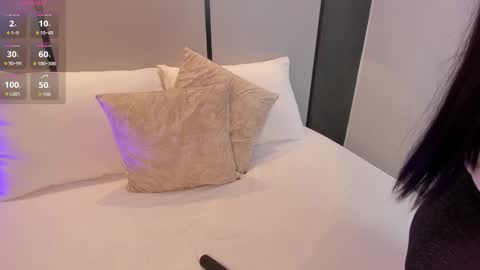 Victoria online show from December 16, 2025, 11:32 pm