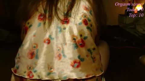 Victoria97 online show from November 27, 2025, 9:39 pm