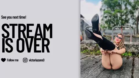 Victoria  independent model online show from March 12, 2025, 11:01 pm