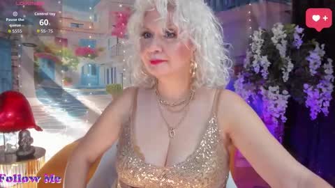 Snapshot of victoria_dior chatting on November 2, 2025, 7:49 pm diorvictoria9 online show from November 2, 2025, 7:49 pm