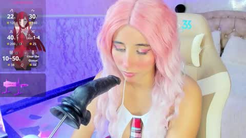 Victoria Houston  online show from October 27, 2025, 2:10 pm