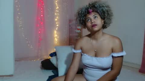 Snapshot of victoria_miler chatting on December 28, 2024, 1:08 am VICKY online show from December 28, 2024, 1:08 am