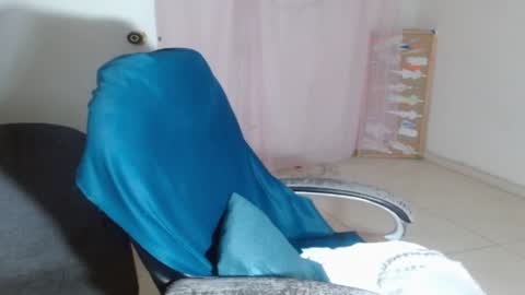 Snapshot of victoria_miler chatting on January 26, 2025, 8:45 pm VICKY online show from January 26, 2025, 8:45 pm