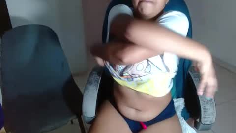 Snapshot of victoria_miler chatting on January 29, 2025, 11:25 pm VICKY online show from January 29, 2025, 11:25 pm