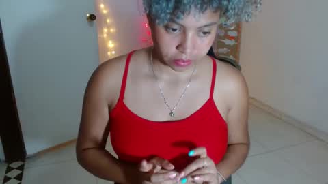 Snapshot of victoria_miler chatting on January 31, 2025, 3:30 am VICKY online show from January 31, 2025, 3:30 am