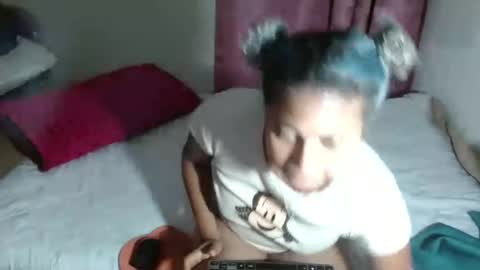 Snapshot of victoria_miler chatting on February 6, 2025, 8:29 am VICKY online show from February 6, 2025, 8:29 am