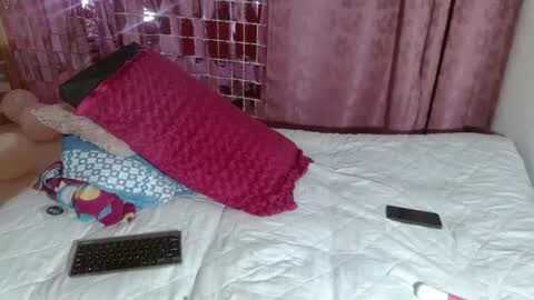 Snapshot of victoria_miler chatting on February 23, 2025, 11:47 pm VICKY online show from February 23, 2025, 11:47 pm