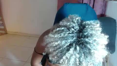 Snapshot of victoria_miler chatting on March 6, 2025, 1:27 am VICKY online show from March 6, 2025, 1:27 am