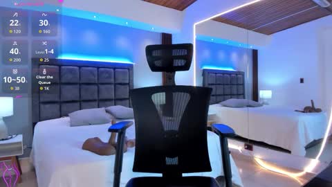 Snapshot of victoria_mooree chatting on November 29, 2025, 6:44 pm Victoria Everyday From 1400 to 2130 Col Time online show from November 29, 2025, 6:44 pm