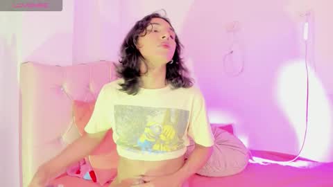 Victoria online show from November 12, 2025, 6:58 am