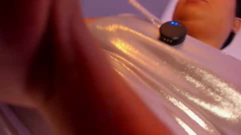 Snapshot of victoriaroyce1 chatting on November 28, 2025, 1:14 pm Victoria online show from November 28, 2025, 1:14 pm