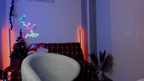 Viktoria online show from December 18, 2024, 10:24 pm