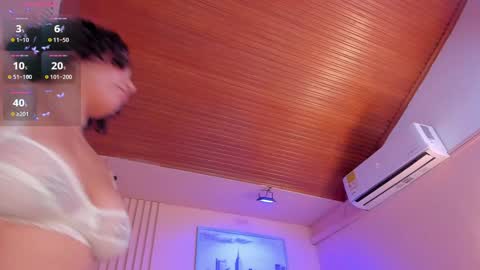 Viiolett online show from January 24, 2025, 1:35 am