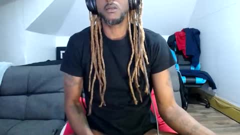 viizin online show from November 17, 2025, 10:37 pm