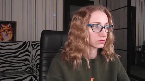 Snapshot of vikaericka chatting on March 8, 2025, 7:09 pm Vika online show from March 8, 2025, 7:09 pm