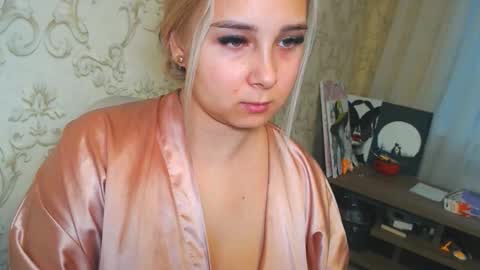 Snapshot of vikiwaitingforyou chatting on December 1, 2025, 10:31 am Vitoria online show from December 1, 2025, 10:31 am