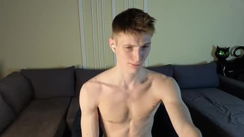 Max online show from November 26, 2025, 1:45 pm