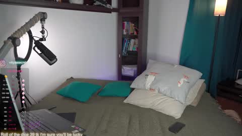 Snapshot of viktor_secret chatting on September 14, 2025, 2:22 am fansly VITEKsecret online show from September 14, 2025, 2:22 am