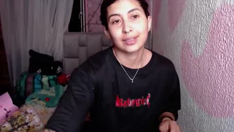 viktoria_heart online show from November 28, 2025, 3:09 am