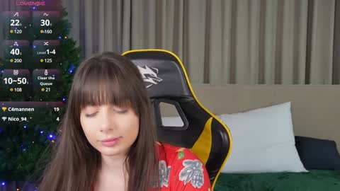 Snapshot of viktoria_storm chatting on December 8, 2024, 7:32 pm Alisa online show from December 8, 2024, 7:32 pm