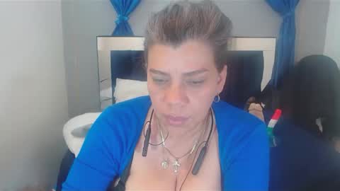Snapshot of vikyadams chatting on February 4, 2025, 12:33 pm VIKY ADAMS online show from February 4, 2025, 12:33 pm