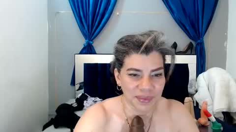 Snapshot of vikyadams chatting on February 10, 2025, 11:23 pm VIKY ADAMS online show from February 10, 2025, 11:23 pm