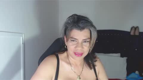 Snapshot of vikyadams chatting on February 11, 2025, 8:10 pm VIKY ADAMS online show from February 11, 2025, 8:10 pm