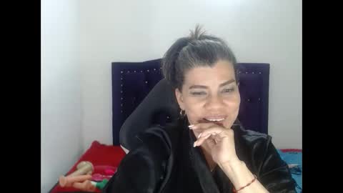 Snapshot of vikyadams chatting on February 13, 2025, 4:32 am VIKY ADAMS online show from February 13, 2025, 4:32 am