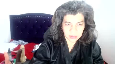 Snapshot of vikyadams chatting on February 19, 2025, 10:45 am VIKY ADAMS online show from February 19, 2025, 10:45 am