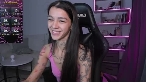 vinkitinkii online show from December 24, 2024, 9:39 am