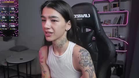 vinkitinkii online show from March 1, 2025, 6:57 am