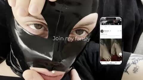 Snapshot of vinylstore chatting on December 3, 2025, 4:38 pm Diva Silvia online show from December 3, 2025, 4:38 pm