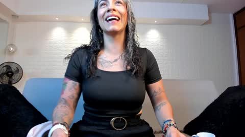 Violett  Everyday From 0530 to 1430 Col Time online show from January 22, 2025, 10:50 am