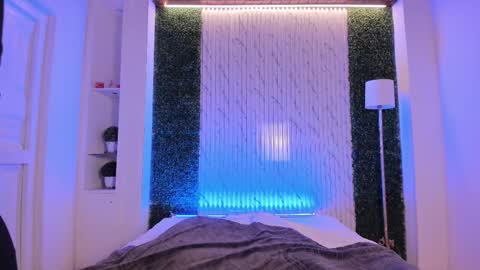 Violett  Everyday From 0530 to 1430 Col Time online show from September 15, 2025, 10:37 am