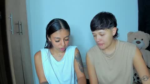 Violet and Casper online show from December 27, 2024, 9:06 am