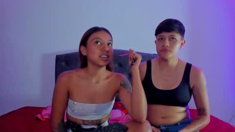 Violet and Casper online show from March 11, 2025, 9:26 pm