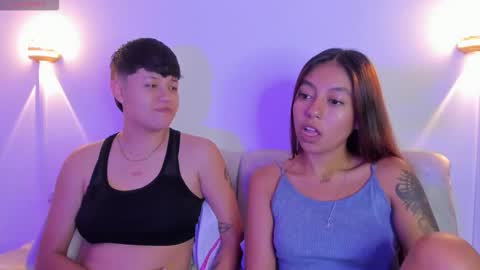 Violet and Casper online show from October 24, 2025, 5:37 am