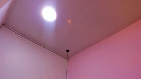 Snapshot of violet_myerrs chatting on September 10, 2025, 12:27 pm violet online show from September 10, 2025, 12:27 pm