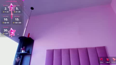 Snapshot of violet_myerrs chatting on September 23, 2025, 12:52 pm violet online show from September 23, 2025, 12:52 pm