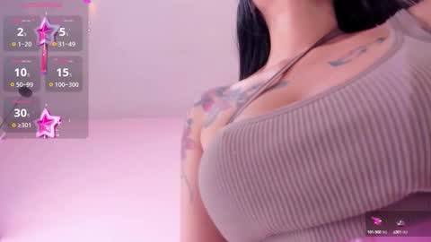 Snapshot of violet_myerrs chatting on October 15, 2025, 1:44 pm violet online show from October 15, 2025, 1:44 pm